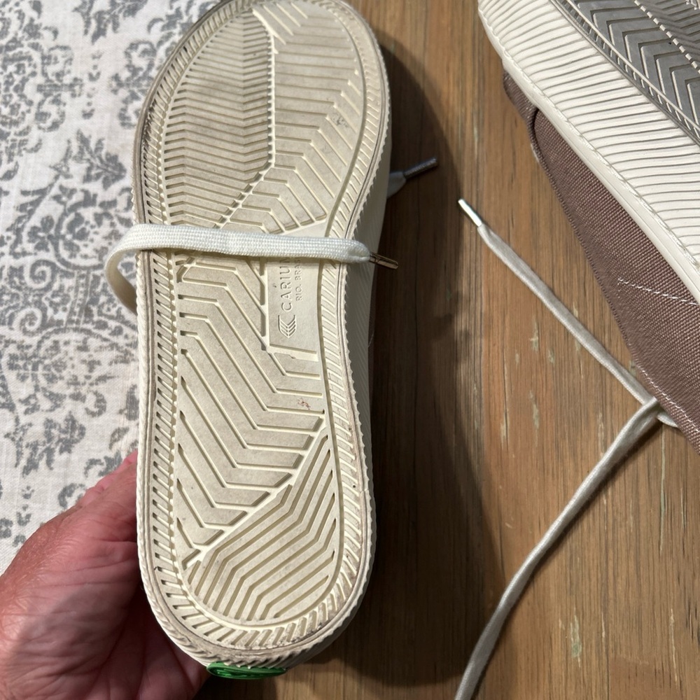 Cariuma OCA low Burnt Sand canvas Sneakers 8.5 - Picture 10 of 10